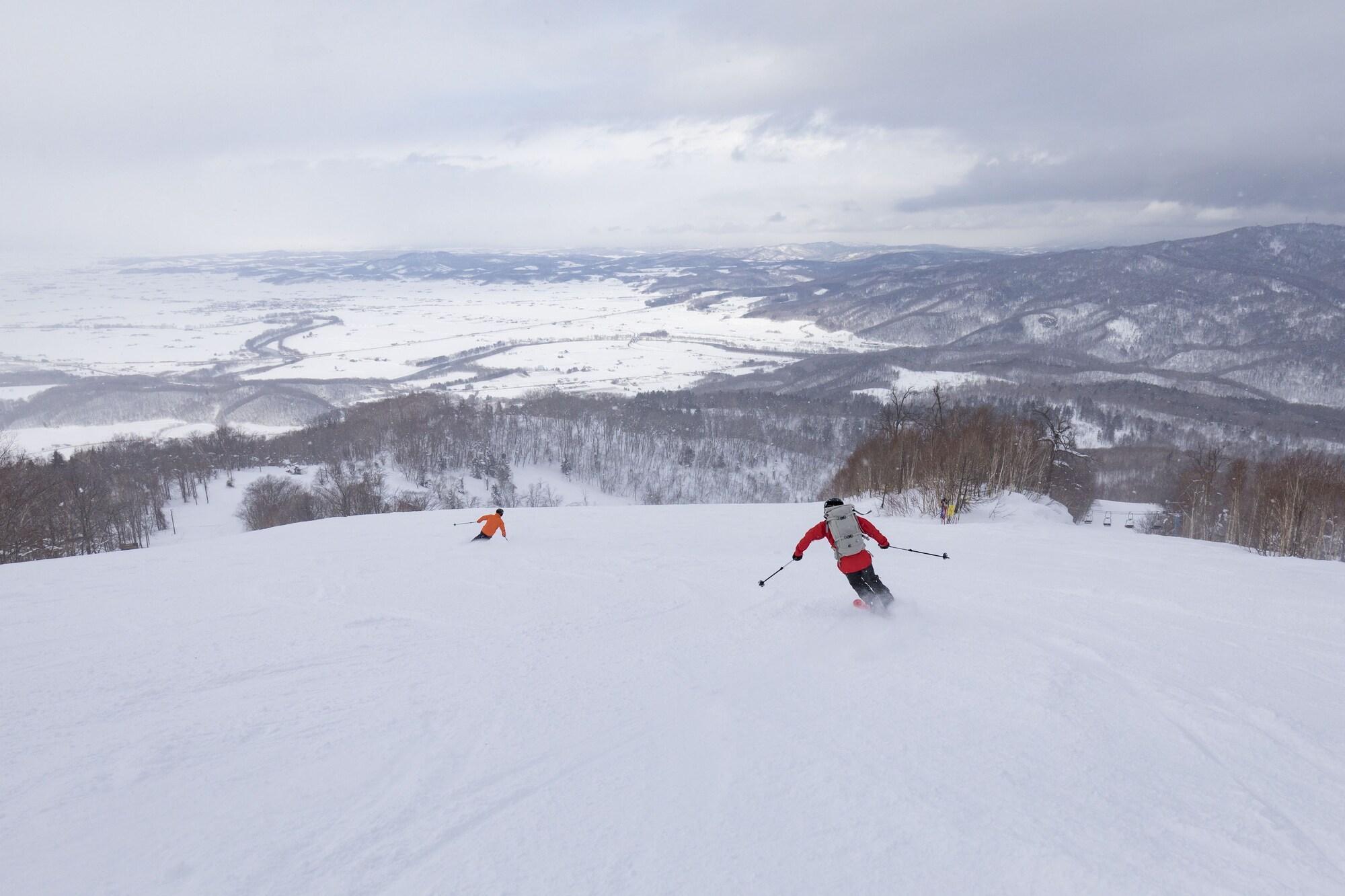 Hoshino Resorts Asahikawa Grand Hotel Esterno foto